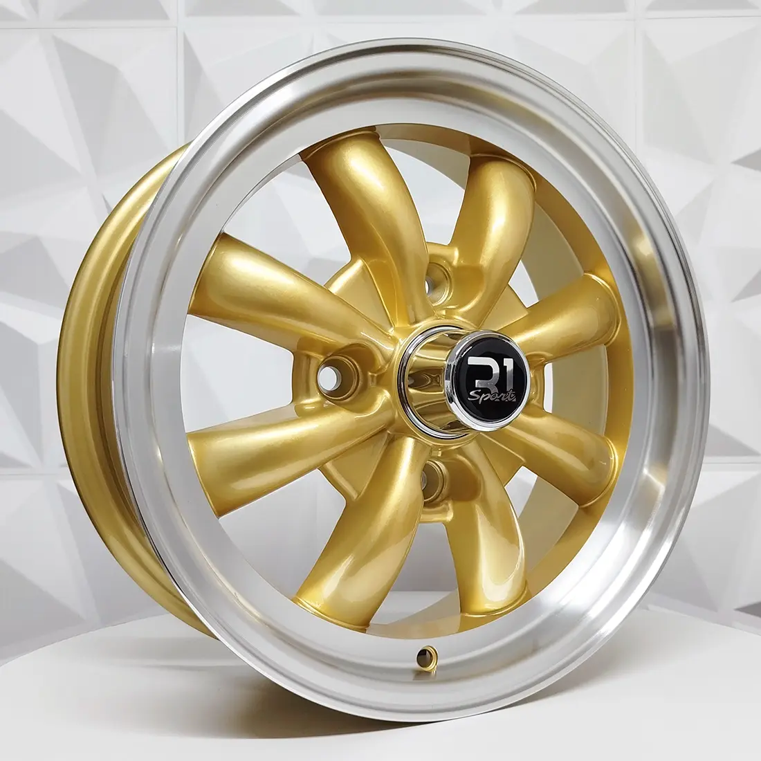 A816 LIGH GOLD MACHINE LIP 01.webp